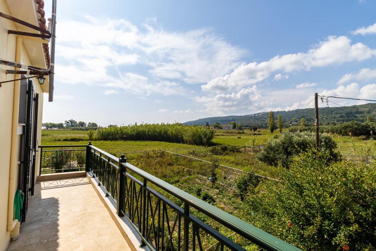 Villa Virginia Lixouri Exterior foto